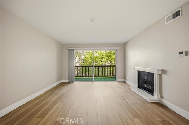 Detail Gallery Image 16 of 46 For 3310 Raintree, Culver City,  CA 90230 - 2 Beds | 2 Baths