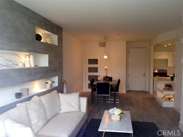 Detail Gallery Image 27 of 29 For 8811 Burton Way #209,  Los Angeles,  CA 90048 - 1 Beds | 1 Baths