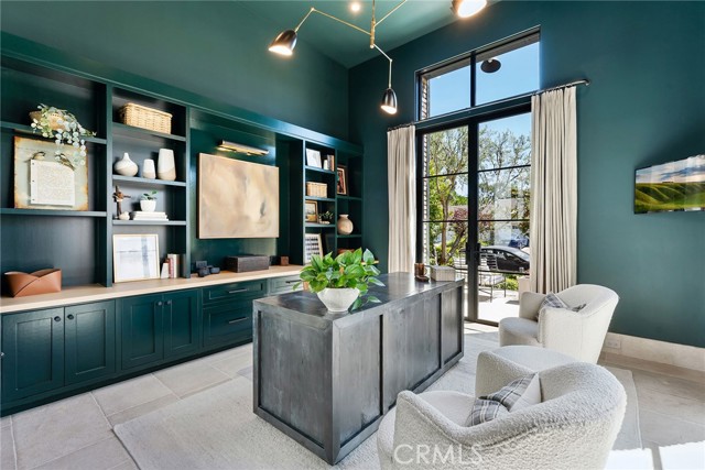 1831 Newport Hills E Drive, Newport Beach CA: https://media.crmls.org/medias/5030d174-9cb8-4d85-a7b0-1bf460f43350.jpg