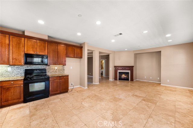 Image 12 of 45 For 1909 Crystal Cove Court