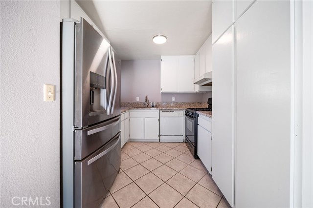 Detail Gallery Image 12 of 53 For 4630 San Jose #T,  Montclair,  CA 91763 - 3 Beds | 2 Baths