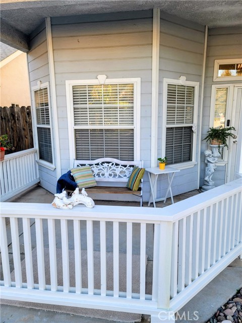 Detail Gallery Image 5 of 57 For 7835 N Matus, Fresno,  CA 93720 - 5 Beds | 3/1 Baths