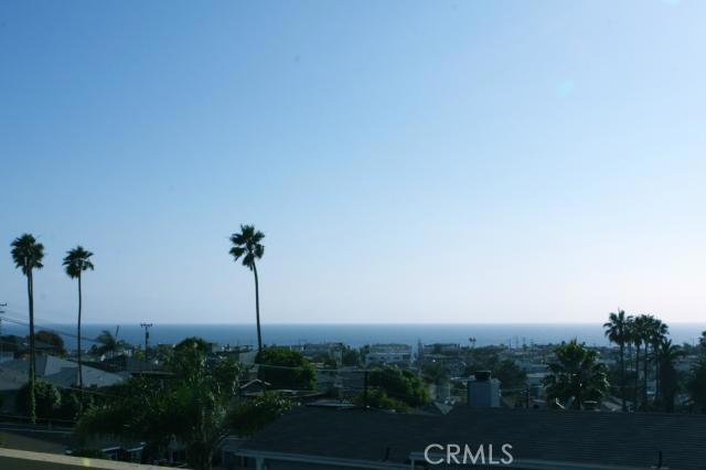 655 Longfellow Avenue, Hermosa Beach, California 90254, 3 Bedrooms Bedrooms, ,2 BathroomsBathrooms,Residential,Sold,Longfellow,S12012664