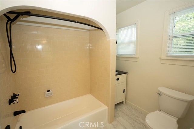 Detail Gallery Image 6 of 6 For 310 S Buena Vista St, Redlands,  CA 92373 - 1 Beds | 1 Baths