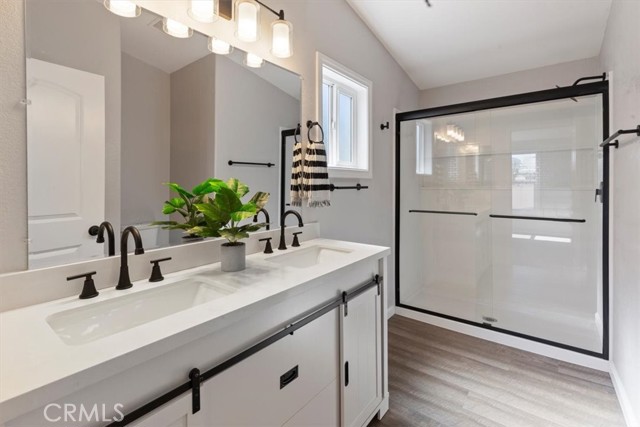 Image 18 of 33 For 9080 Bloomfield Avenue 265