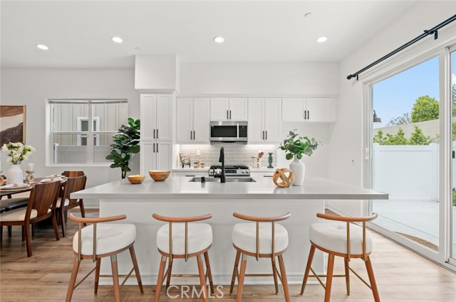 Detail Gallery Image 12 of 42 For 937 E Wonder Lane, Glendora,  CA 91740 - 4 Beds | 3 Baths
