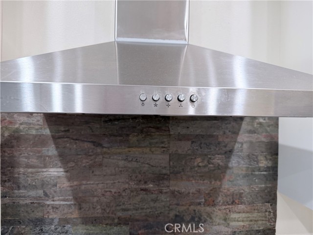 Detail Gallery Image 9 of 52 For 27370 Stonehenge, Hemet,  CA 92544 - 5 Beds | 4/1 Baths