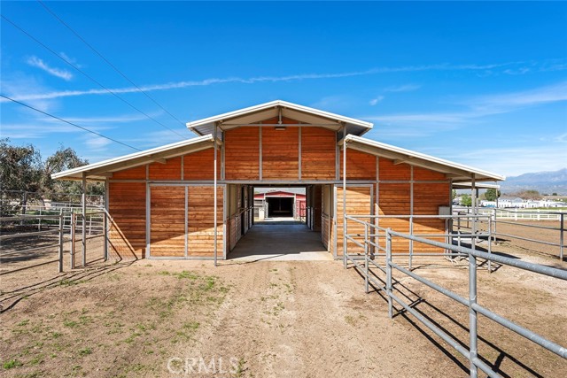 Image 3 of 75 For 31675 Contour