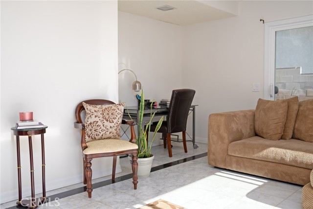 Detail Gallery Image 40 of 70 For 10660 Melvin Ave, Porter Ranch,  CA 91326 - 5 Beds | 3/1 Baths