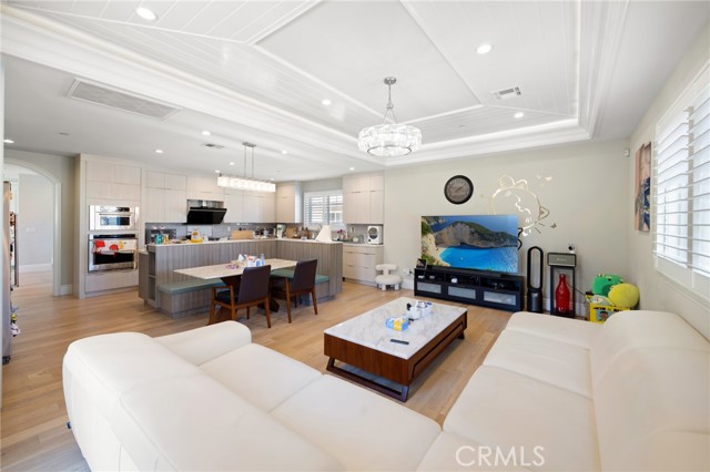 4938 Willmonte Avenue, Temple City CA: https://media.crmls.org/medias/5038db27-90bd-4de7-a3ac-5b0aed6a3466.jpg