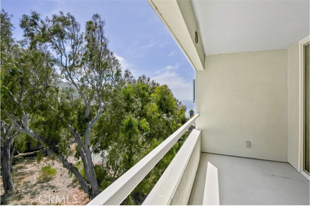 639 Paseo De La Playa, Redondo Beach CA: https://media.crmls.org/medias/5038df7a-1935-45b2-8b59-7b2fc370cc69.jpg