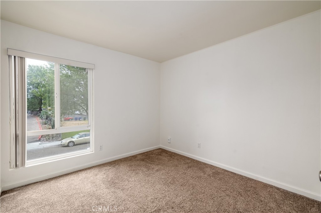 2536 White Oak Pl - photo 13