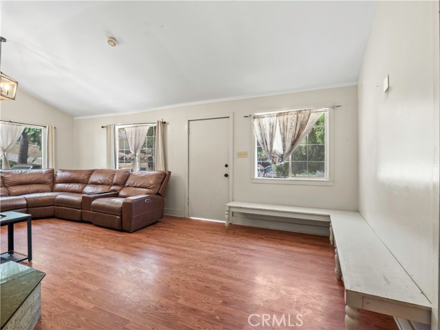 Detail Gallery Image 21 of 42 For 15221 Calle San Luis Potosi, Green Valley,  CA 91390 - 3 Beds | 2 Baths