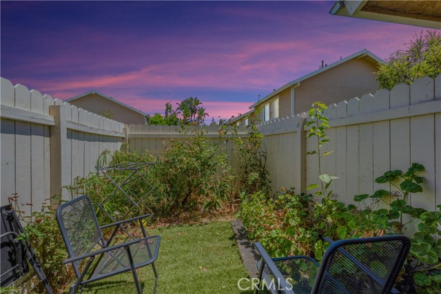 10125 De Soto Avenue, 22 photo 3
