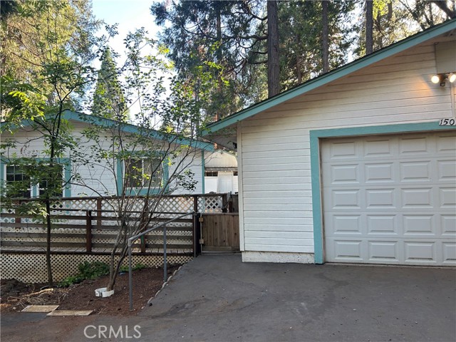 Detail Gallery Image 1 of 26 For 15075 Pinehurst Way, Magalia,  CA 95954 - 2 Beds | 2 Baths