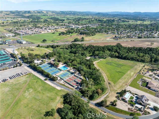 Detail Gallery Image 31 of 38 For 8 Championship Lane, Templeton,  CA 93465 - – Beds | – Baths