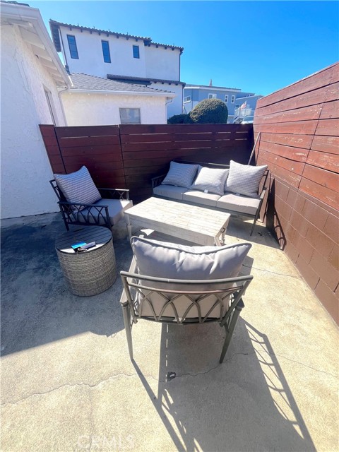 506 Avenida Victoria, San Clemente CA: https://media.crmls.org/medias/503c22d7-0f05-4c28-9b1f-318586d14211.jpg