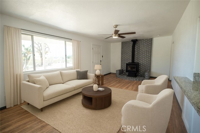 7134 Pawnee, Yucca Valley CA: https://media.crmls.org/medias/503ce835-9cc5-49e0-a202-a33f1c8f5de5.jpg