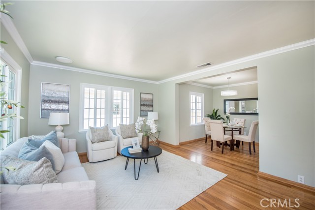 Image 3 of 43 For 5229 Walkerton Street