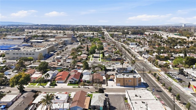 Detail Gallery Image 8 of 34 For 6576 California, Long Beach,  CA 90805 - – Beds | – Baths