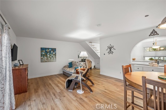 Image 10 of 37 For 4682 Maxwell Court