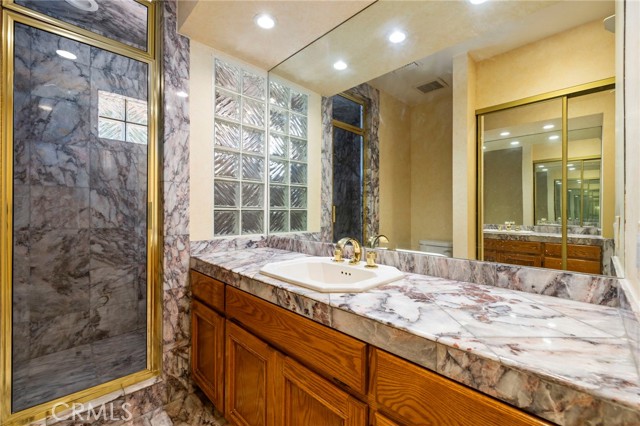 Detail Gallery Image 15 of 23 For 18409 Los Alimos St, Porter Ranch,  CA 91326 - 3 Beds | 2 Baths