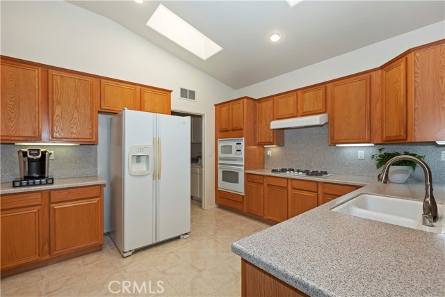 Detail Gallery Image 21 of 47 For 39965 via Oporta, Murrieta,  CA 92562 - 3 Beds | 2 Baths