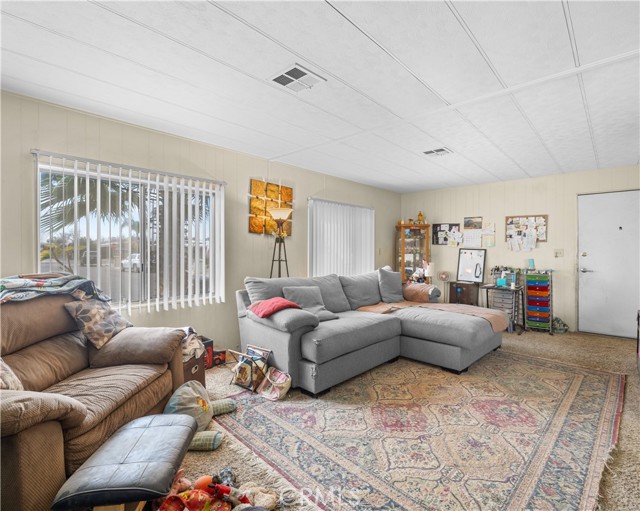 Detail Gallery Image 7 of 26 For 139 Palomar, San Jacinto,  CA 92582 - 2 Beds | 2 Baths