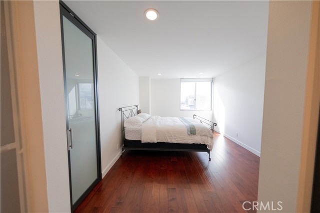 Detail Gallery Image 18 of 28 For 10751 Wilshire Bld #1405,  Los Angeles,  CA 90024 - 1 Beds | 2 Baths