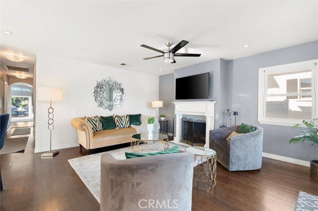 Detail Gallery Image 5 of 42 For 625 Camino Real, Redondo Beach,  CA 90277 - 3 Beds | 2 Baths