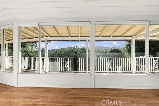 1731 La Cresta Drive photo 19