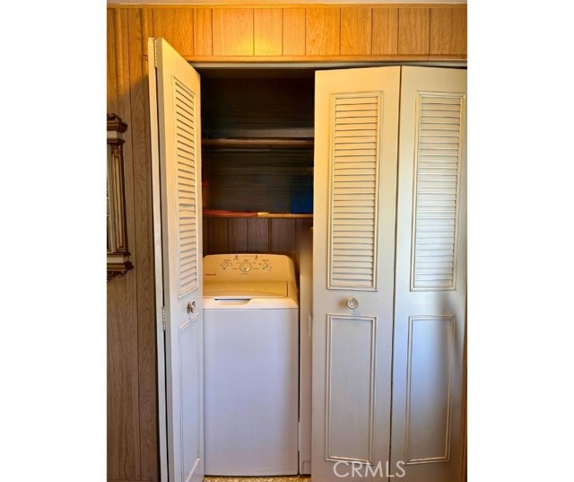 521 San Mateo Circle, Hemet CA: https://media.crmls.org/medias/5042eae0-abb4-411e-9a0f-7b41931387cd.jpg
