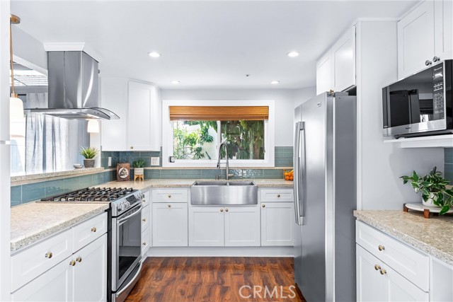 5847 E Rocking Horse Way, Orange CA: https://media.crmls.org/medias/50440ca6-dcb0-419a-a155-244caa9e4aa0.jpg