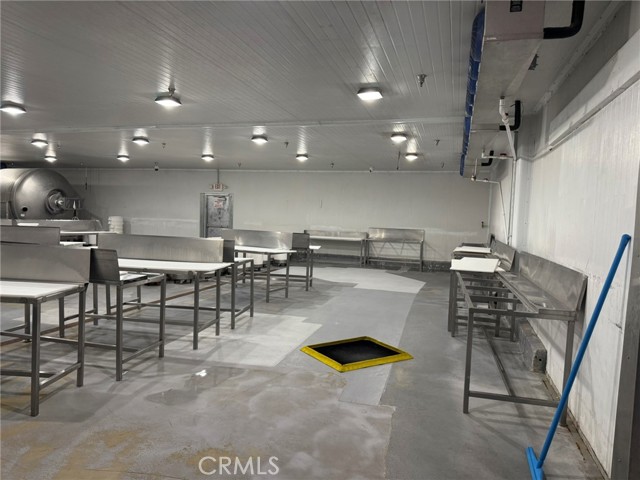 Image 24 of 29 For 15268 Proctor