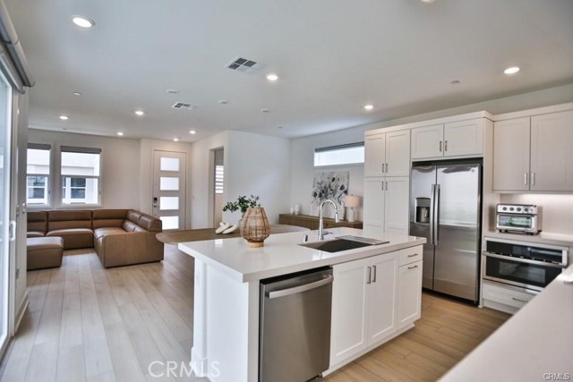 Detail Gallery Image 23 of 47 For 187 Junco, Irvine,  CA 92618 - 3 Beds | 2/1 Baths