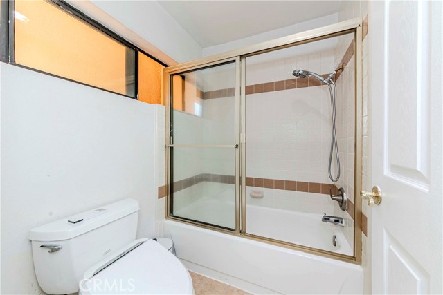 Detail Gallery Image 29 of 35 For 2032 W 231st St, Torrance,  CA 90501 - 4 Beds | 3 Baths