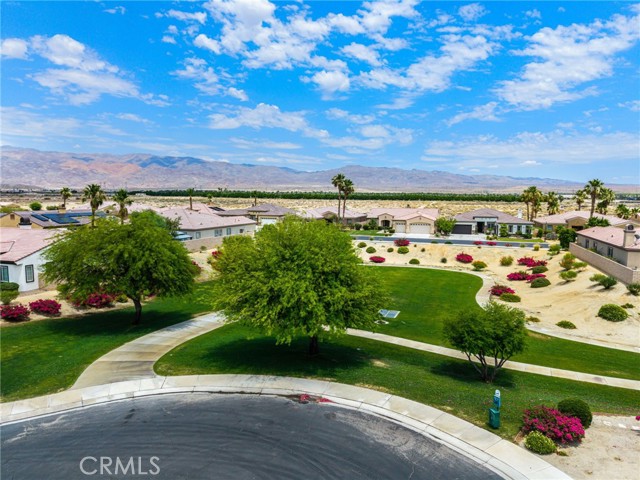 43875 Spiaggia Place, Indio CA: https://media.crmls.org/medias/5045098a-b53e-477d-832c-a3b936c46ecb.jpg