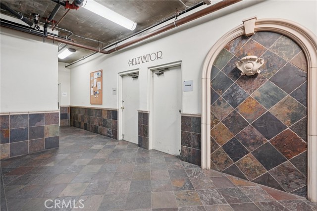 15206 Burbank Boulevard, Sherman Oaks CA: https://media.crmls.org/medias/50453396-9664-4dc0-9613-b657908a73e4.jpg