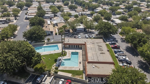 3524 E Avenue R, Palmdale CA: https://media.crmls.org/medias/50459ee7-3368-45b1-a48f-e106c3bc2c0b.jpg