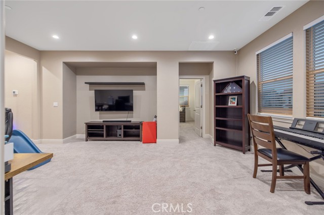 Detail Gallery Image 23 of 42 For 3433 W Milan, Visalia,  CA 93277 - 3 Beds | 2/1 Baths