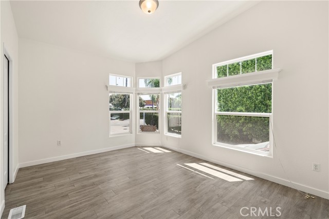 8250 Lankershim Boulevard, Space 19 photo 6