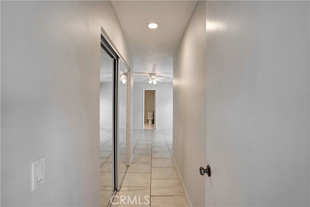 Detail Gallery Image 8 of 43 For 22392 Canyon Club Dr, Canyon Lake,  CA 92587 - 2 Beds | 2 Baths