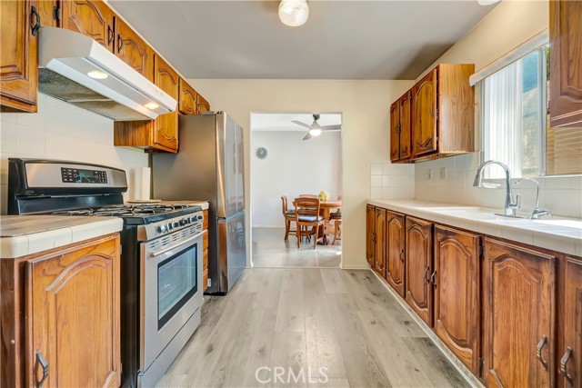 Detail Gallery Image 8 of 18 For 2651 Pirtle St, Los Angeles,  CA 90039 - 3 Beds | 1/1 Baths