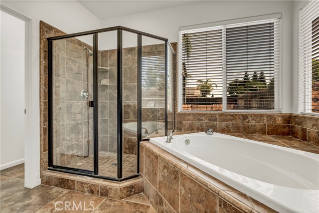 Detail Gallery Image 37 of 54 For 300 S Lombardi St, Porterville,  CA 93257 - 4 Beds | 2 Baths