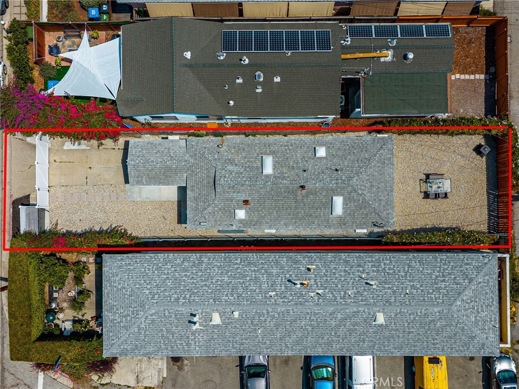 https://media.crmls.org/medias/5049f8c6-5965-4f50-ab35-335a4767609e.jpg?preset=X-Large