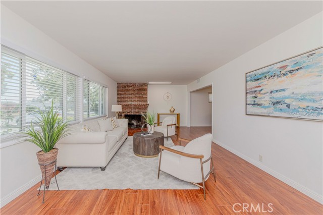 Detail Gallery Image 7 of 49 For 405 W Virginia Ave, Glendora,  CA 91741 - 3 Beds | 2 Baths