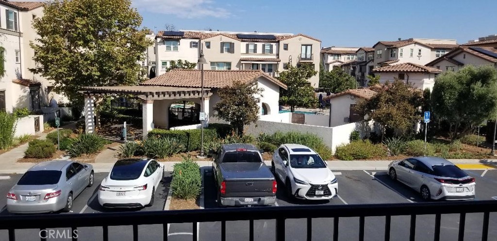 MLS #WS25228012 image #4