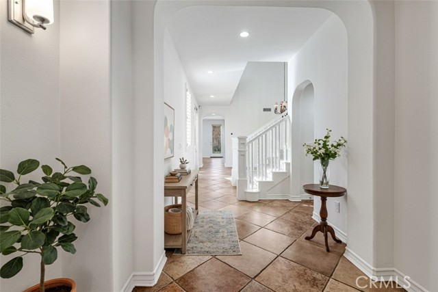 Detail Gallery Image 6 of 75 For 26839 Pinehurst Dr, Valencia,  CA 91355 - 3 Beds | 3 Baths