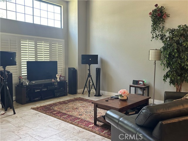 Detail Gallery Image 7 of 31 For 1140 W 22nd, Upland,  CA 91784 - 4 Beds | 3 Baths