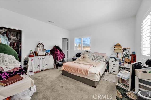 16252 Gibson Street, Victorville CA: https://media.crmls.org/medias/504d0f32-4426-4076-a4cb-3157e2bc7fb8.jpg